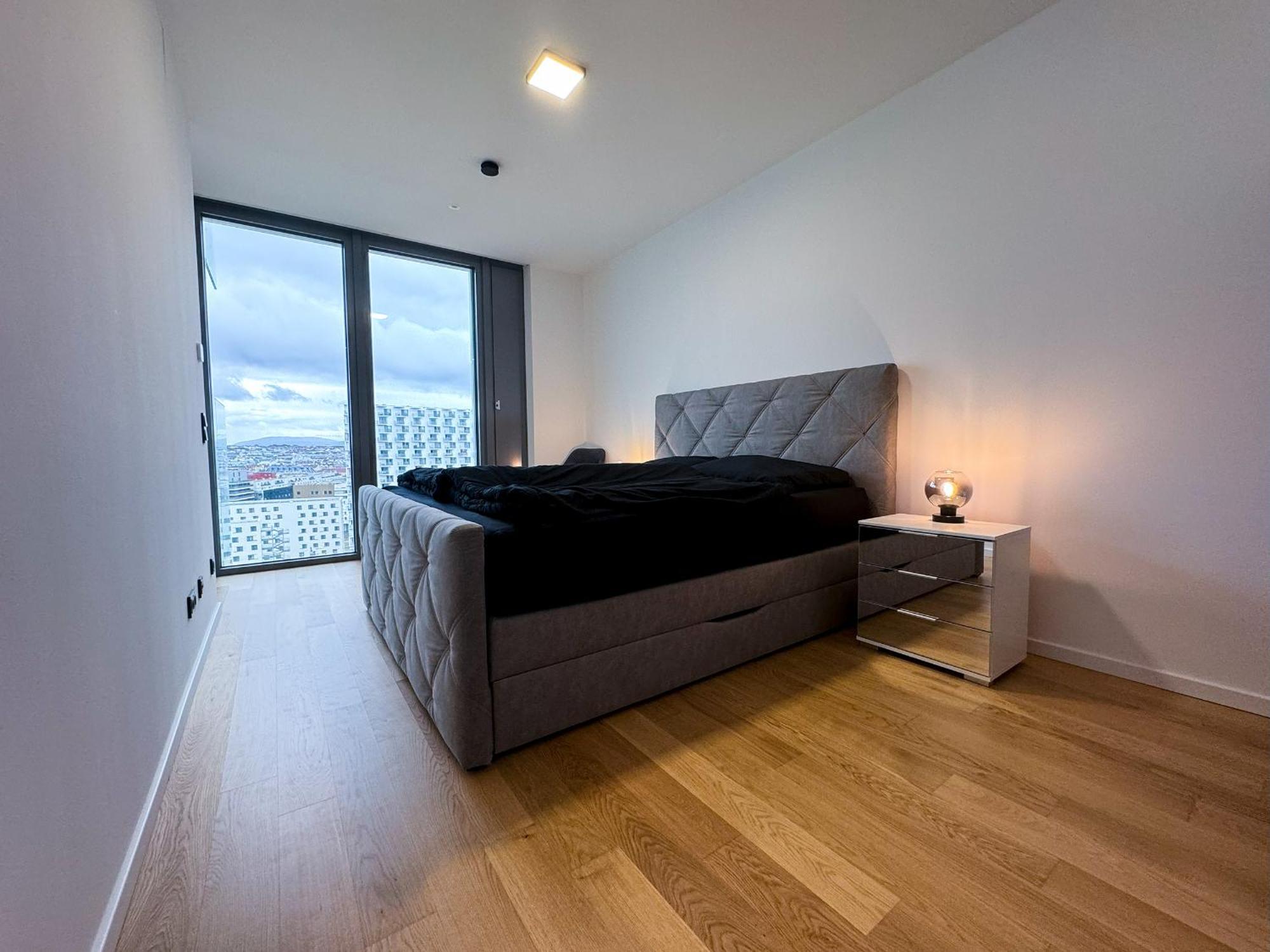 Luxus-Apartment Mit Weitblick Wina Bagian luar foto