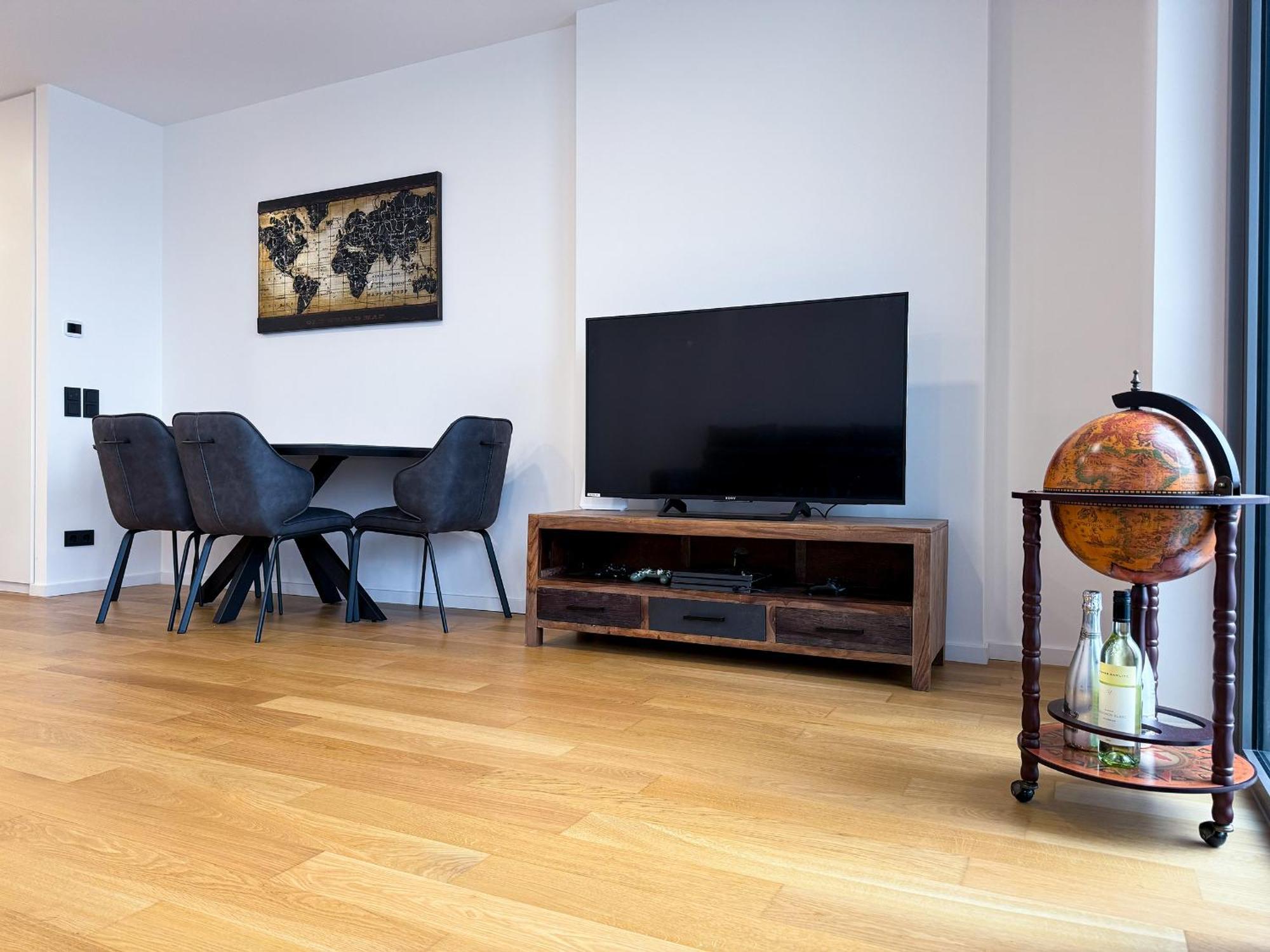 Luxus-Apartment Mit Weitblick Wina Bagian luar foto