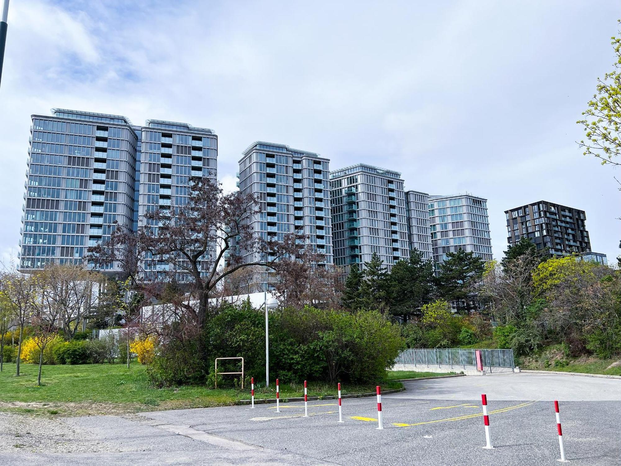 Luxus-Apartment Mit Weitblick Wina Bagian luar foto