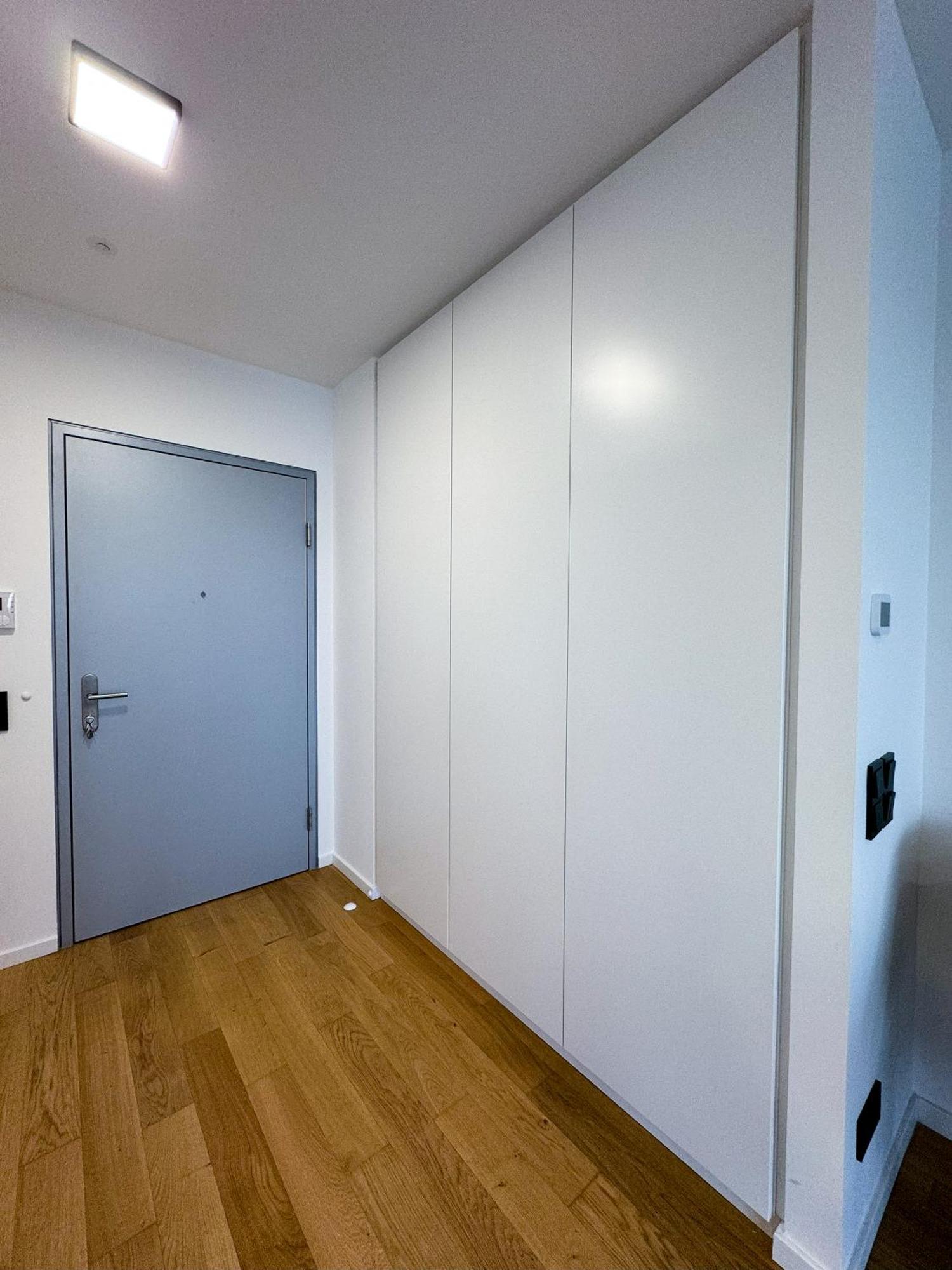 Luxus-Apartment Mit Weitblick Wina Bagian luar foto